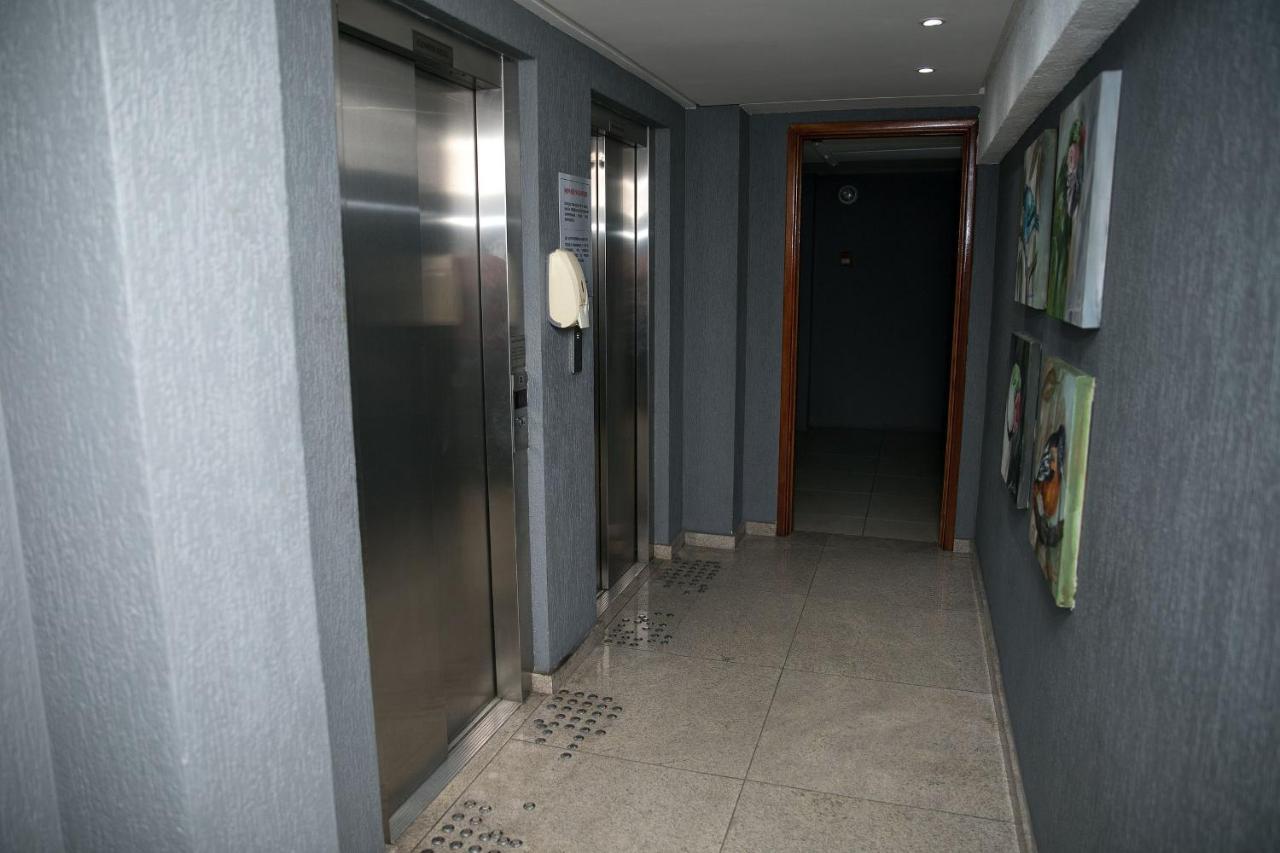 Flat Localizado A 200M Shopping Recife, Bem Perto Da Praia De Boa Viagem E Com Wi-Fi 400Mbps ภายนอก รูปภาพ